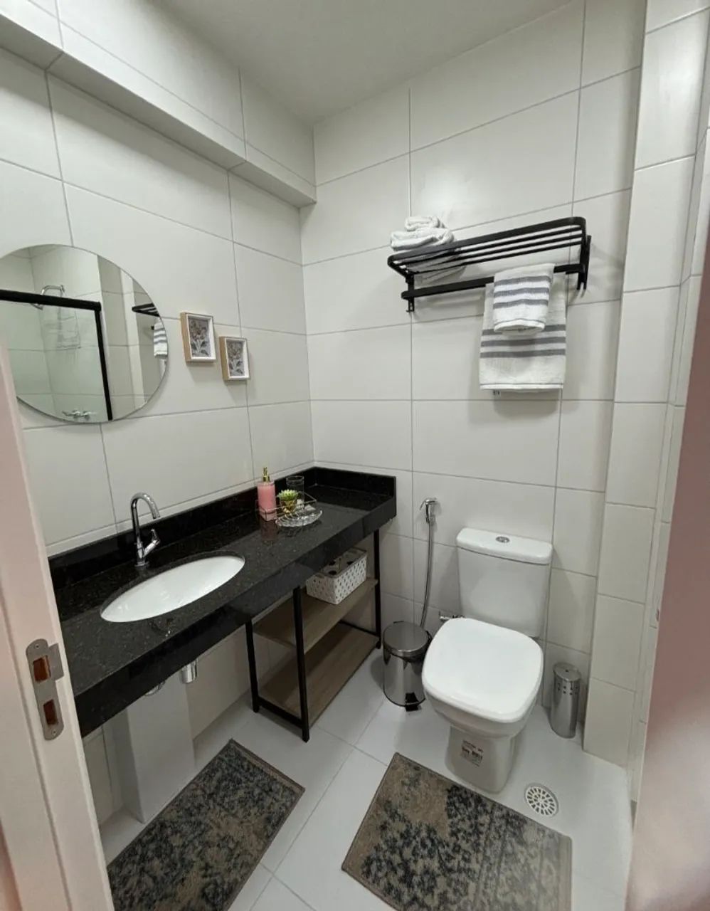 VENDO APARTAMENTO MOBILIADO. - Foto 3