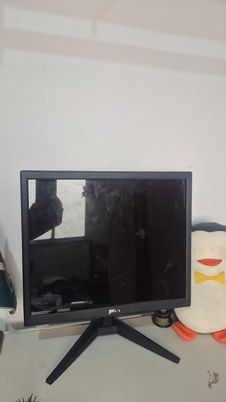 Monitor Prizzi 17 pol com defeito na tela