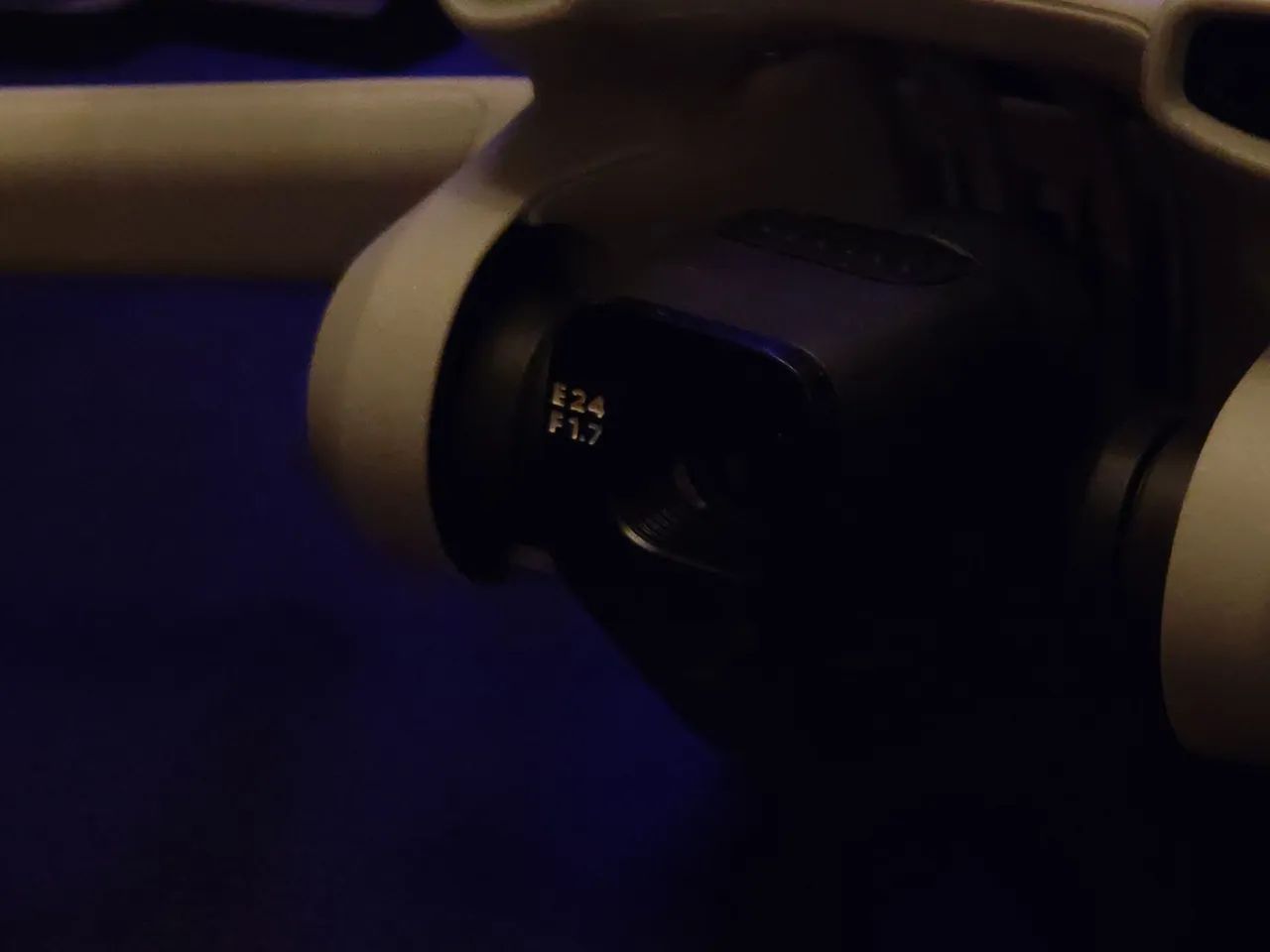 Drone DJI Mini 3 + protetor de hélices DJI - Foto 5