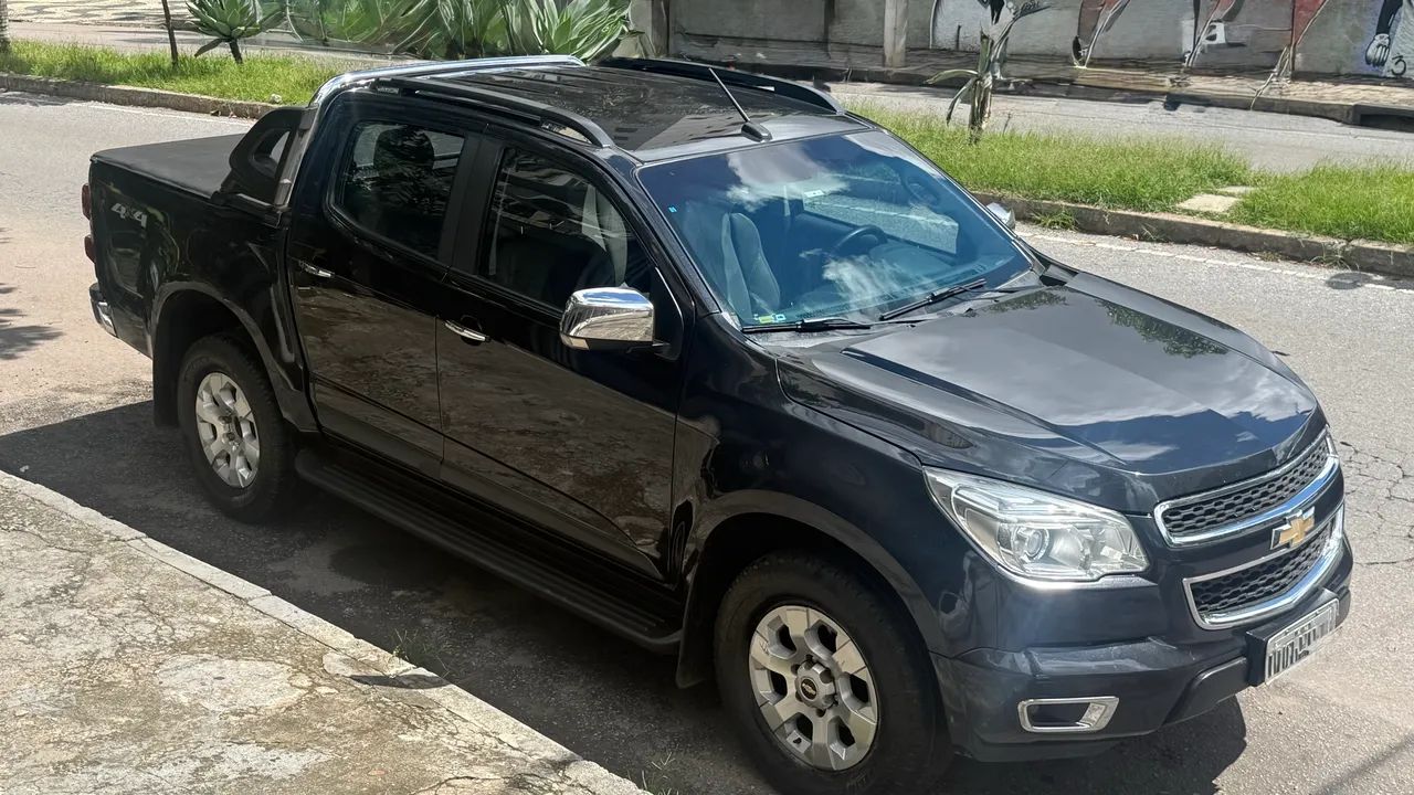 Chevrolet S10 Pick-up LTZ 2.8 TDI 4X4 CD Dies.aut 2014 - Foto 4