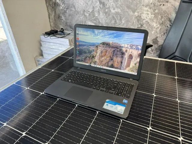 Notebook: Samsung Processador Celeron Placa de vídeo UHD Graphics Memória: 4GB DDR4 - Foto 5