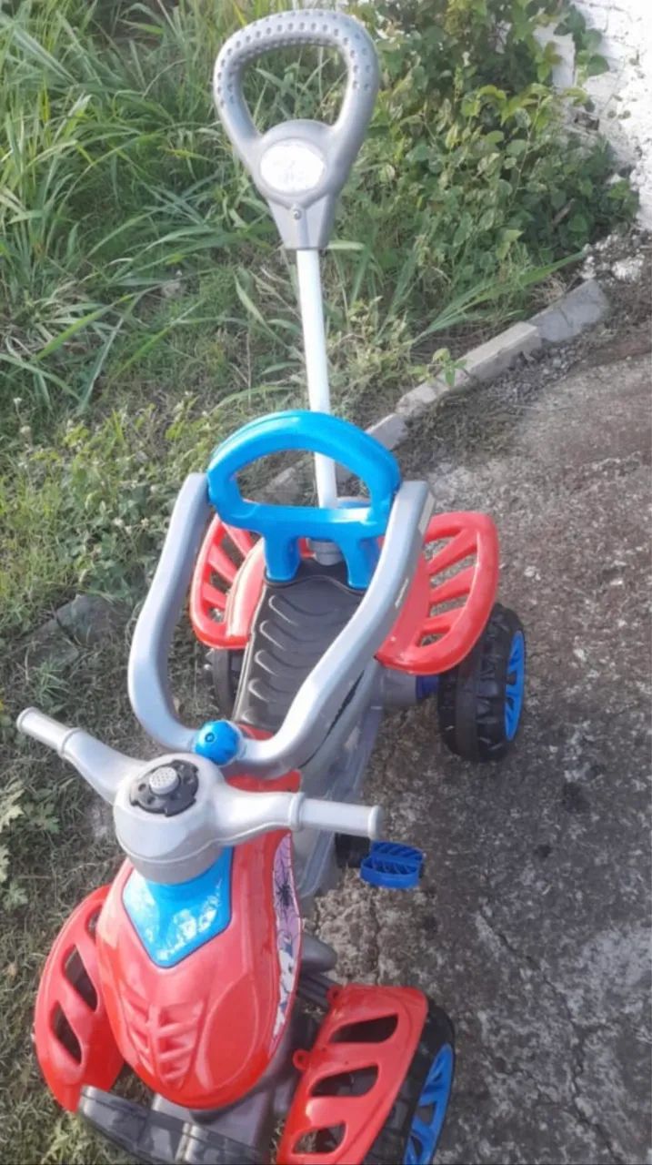 Quadriciclo Infantil usado65579504387587122