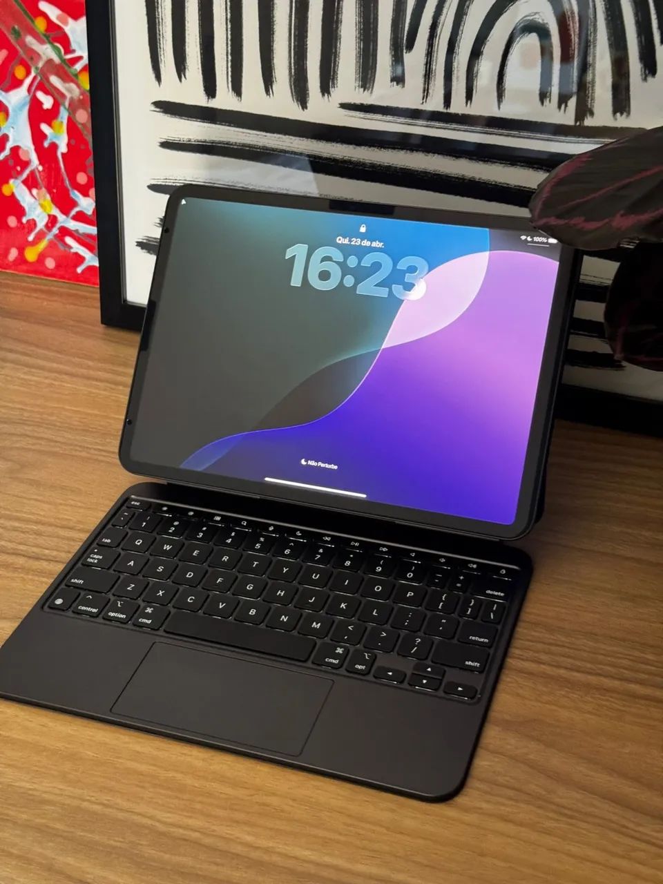iPad Pro M4 11? completo c/ Magic Keyboard e Apple Pencil Pro