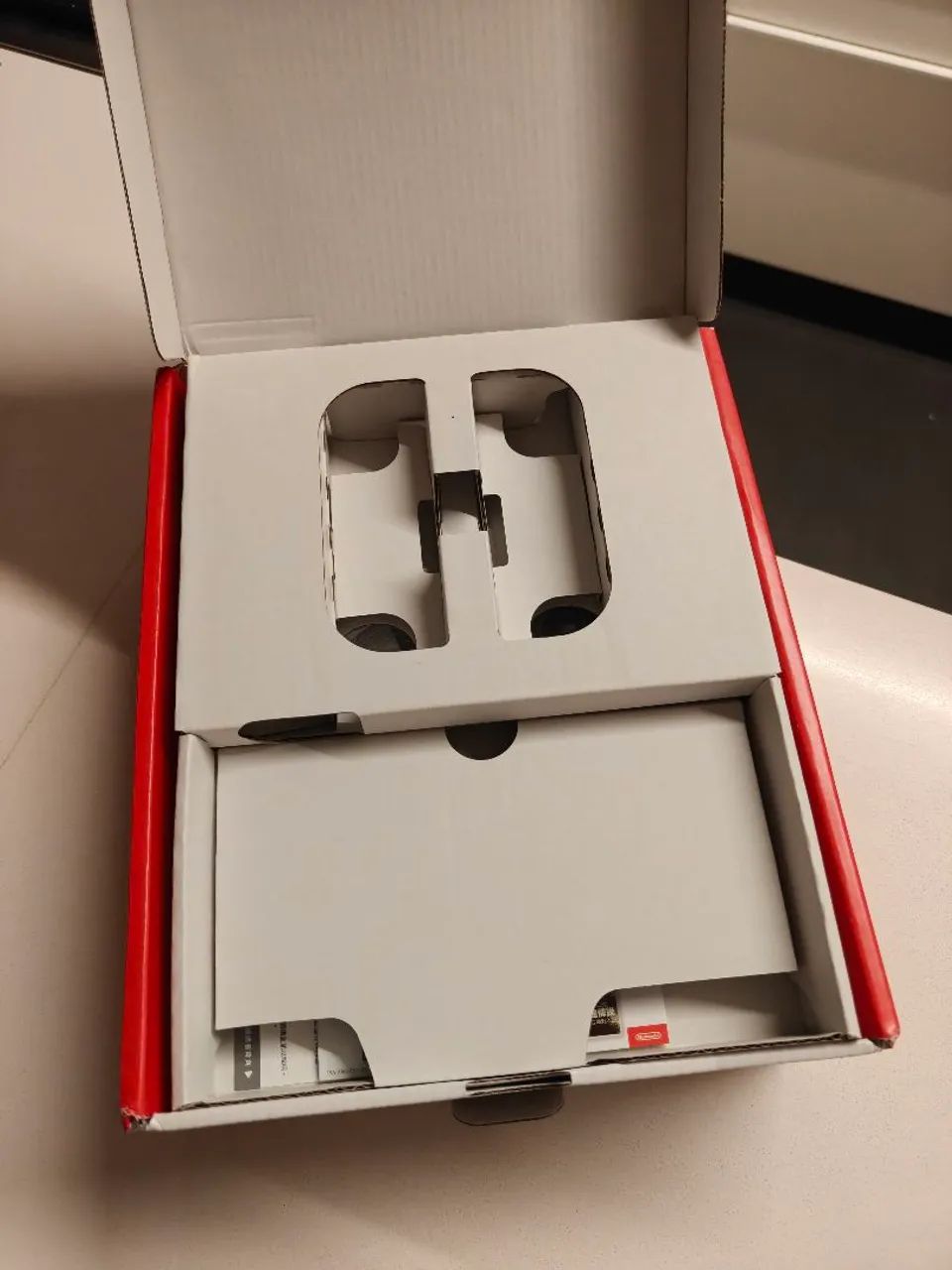 Nintendo Switch OLED usado, na caixa com acessórios e case do Zelda TOTK - Foto 5