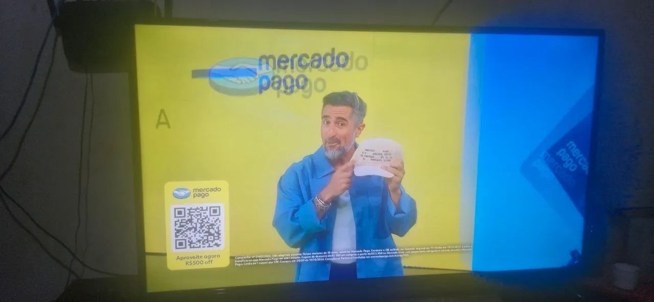 Smart tv Phico 47 polegadas Android 6 meses de uso seminovo 