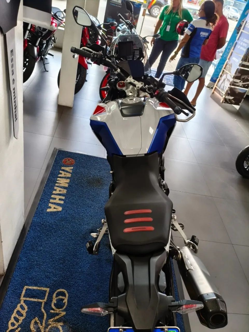 F900 GS TROPHY PRO BRANCA - Foto 3