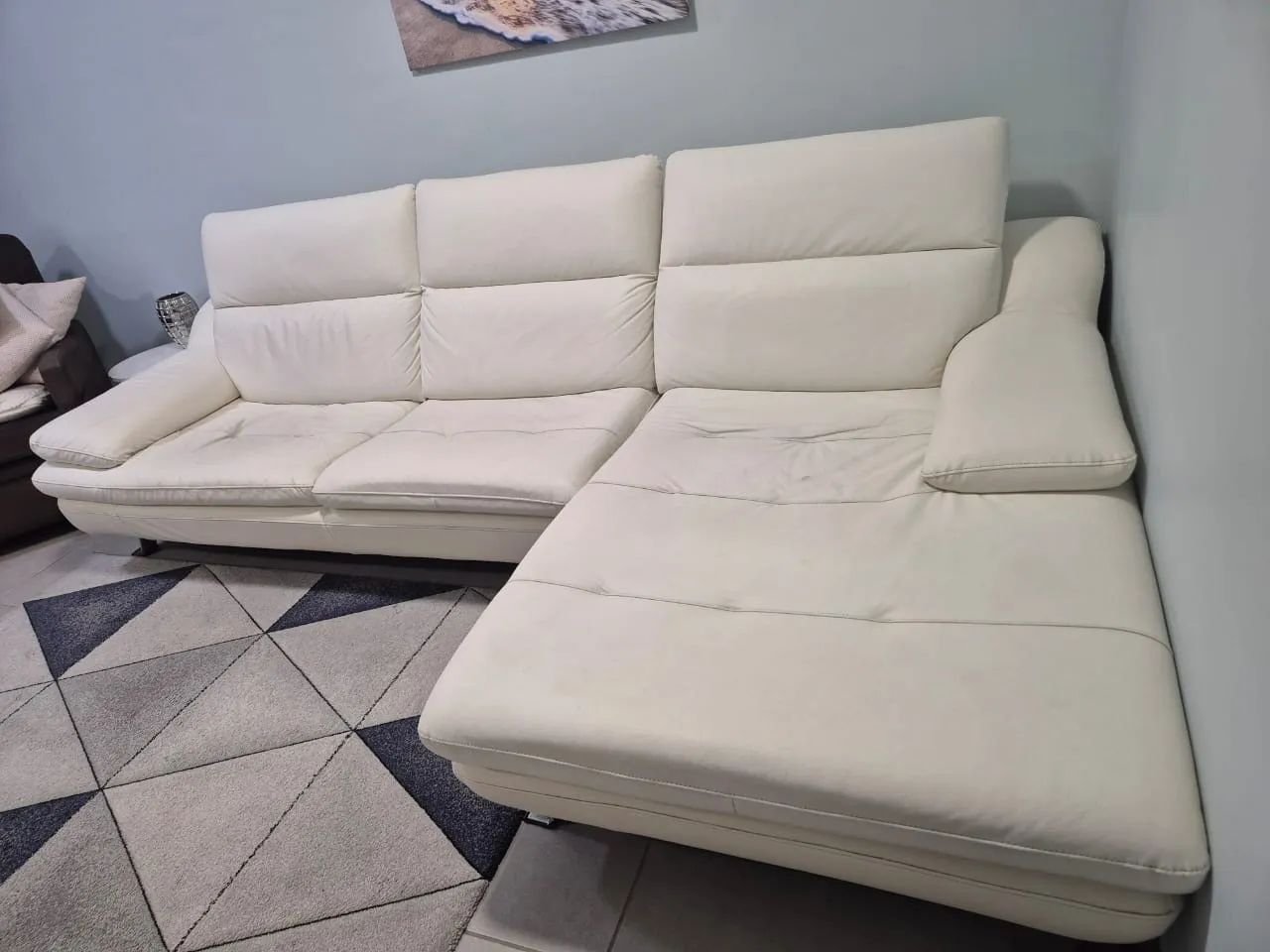 Sofá em couro 