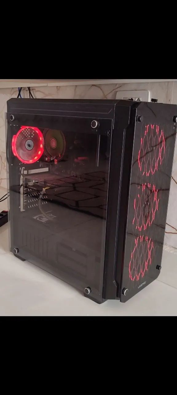 PC GAMER 