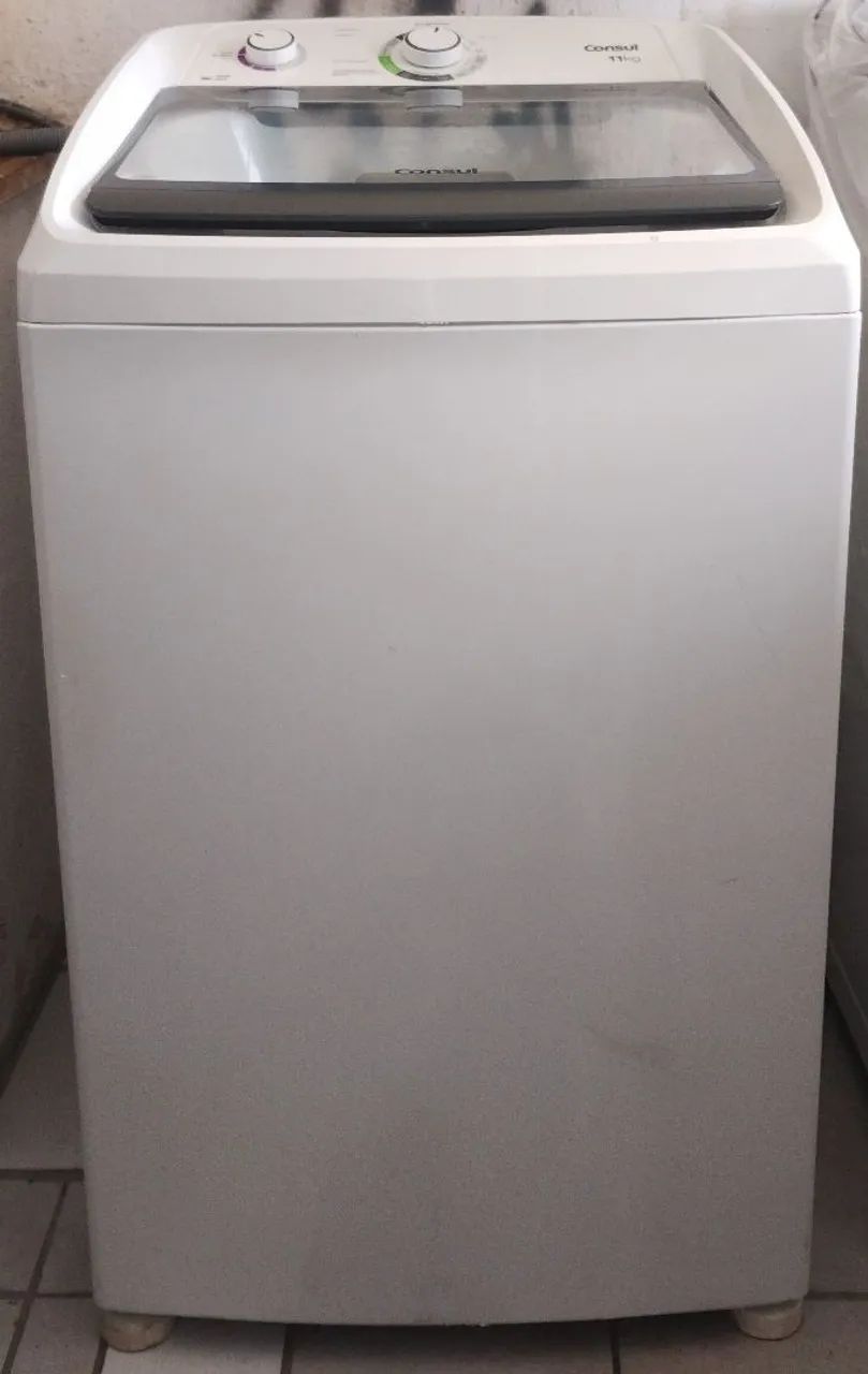 VENDO UMA MÁQUINA DE LAVA CONSUL DE 11 KILOS SEXTO INOX BEM CONSERVADA 