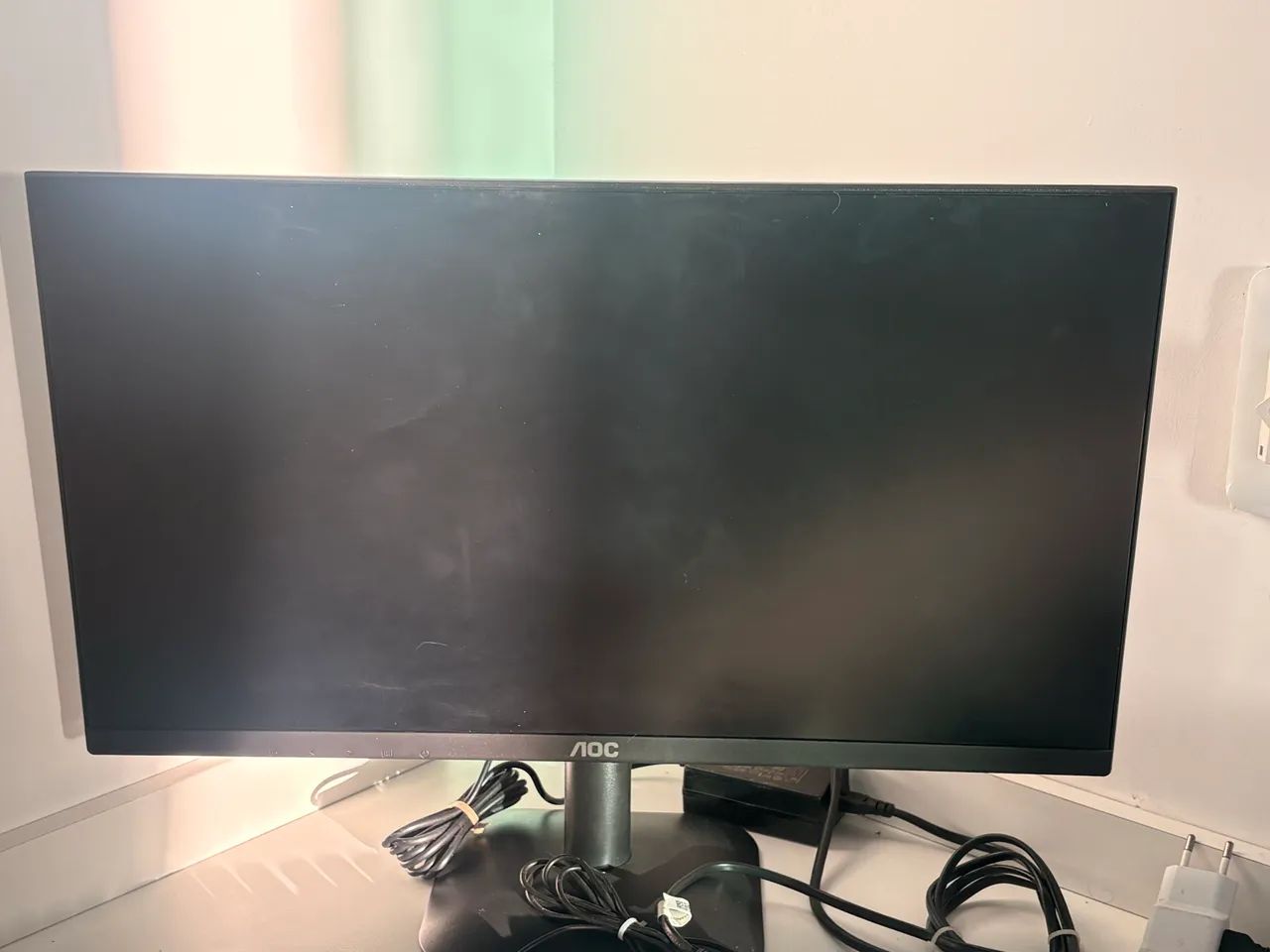 Vendo Monitor AOC 21,5