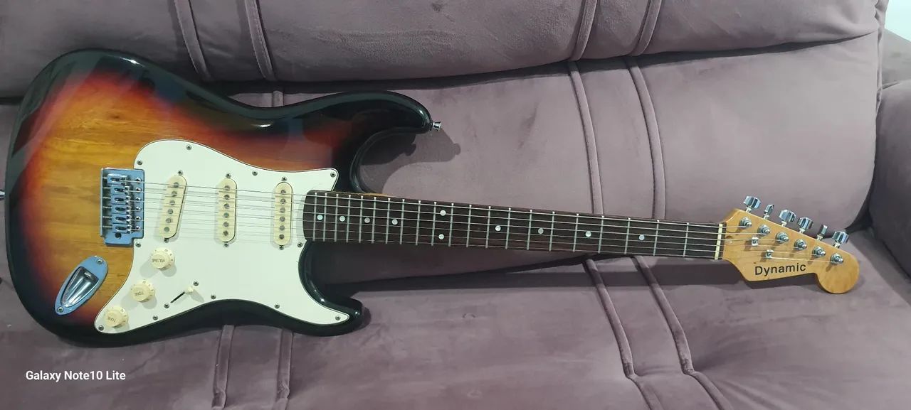 Guitarra - Foto 4