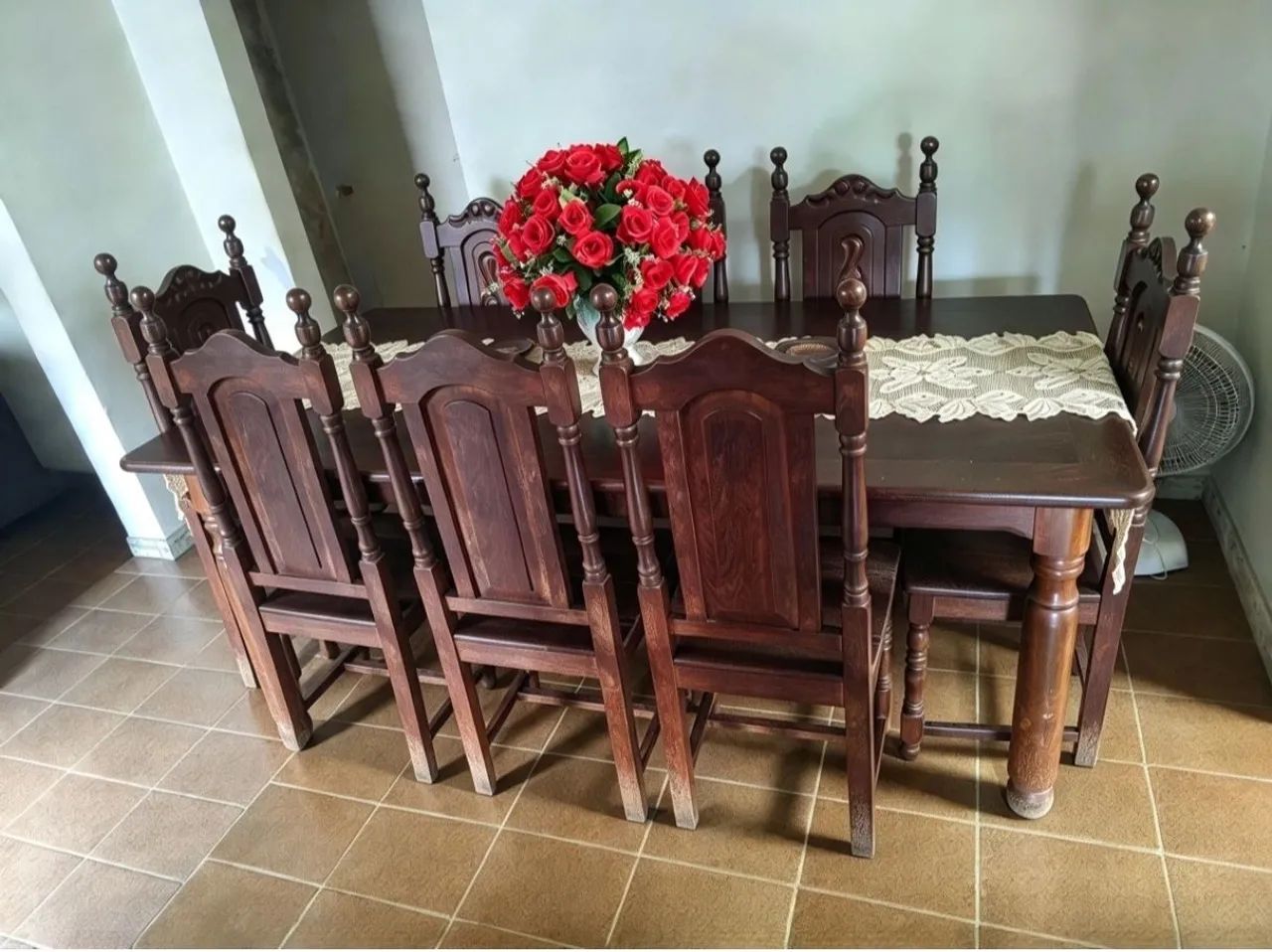 Vendo mesa 8 cadeiras  - Foto 3