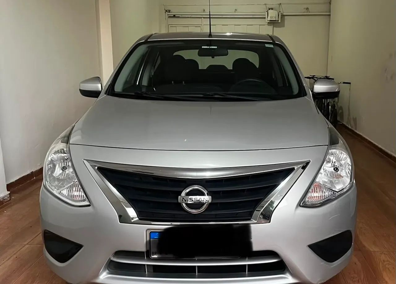 Nissan Versa 2018