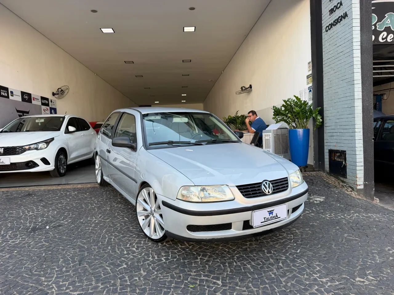Volkswagen Gol Geração III Plus 1.0 MI 16V Gasolina Mec. 2P 2001