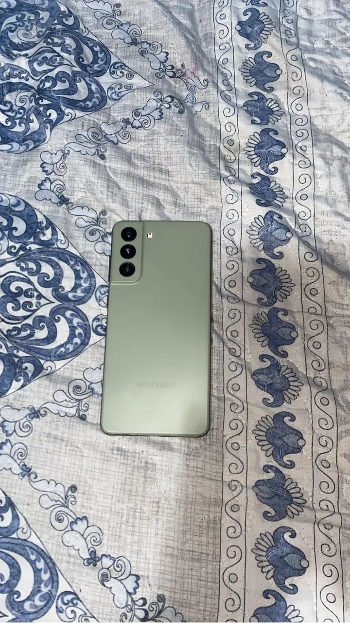 Vende-se celular 