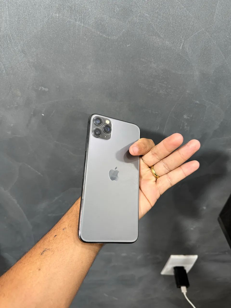 iPhone 11 Pro Max 64gb - Foto 5
