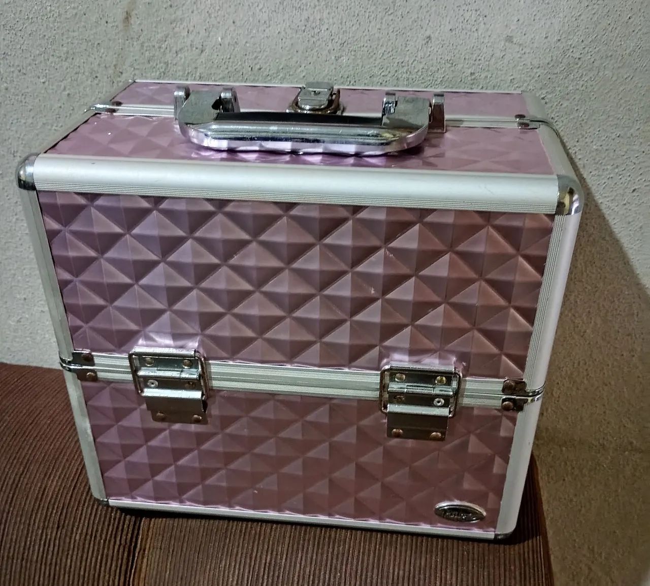 Vende-se maleta de maquiagem  - Foto 2