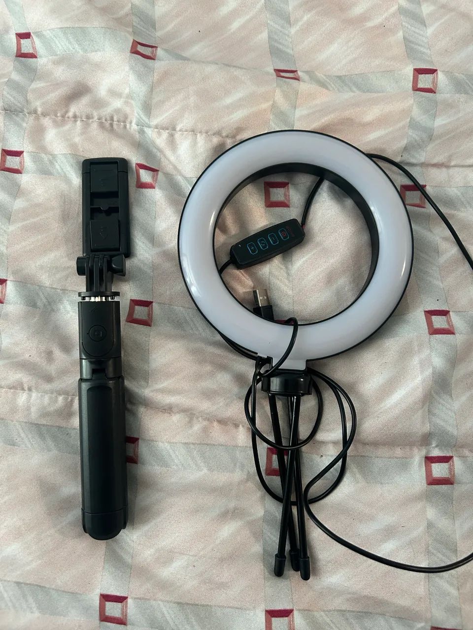 Ring Light e Tripé - Foto 2