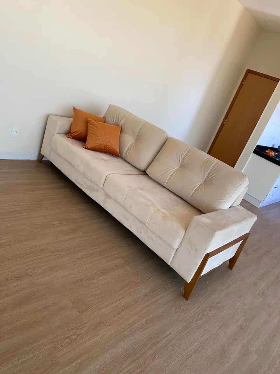 Sofá luxo 2,20m 