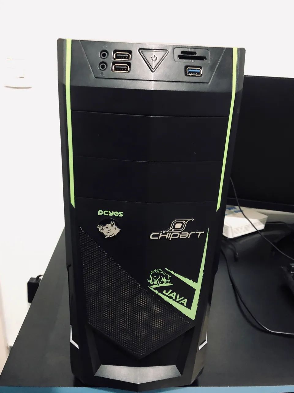Gabinete gamer Java completo