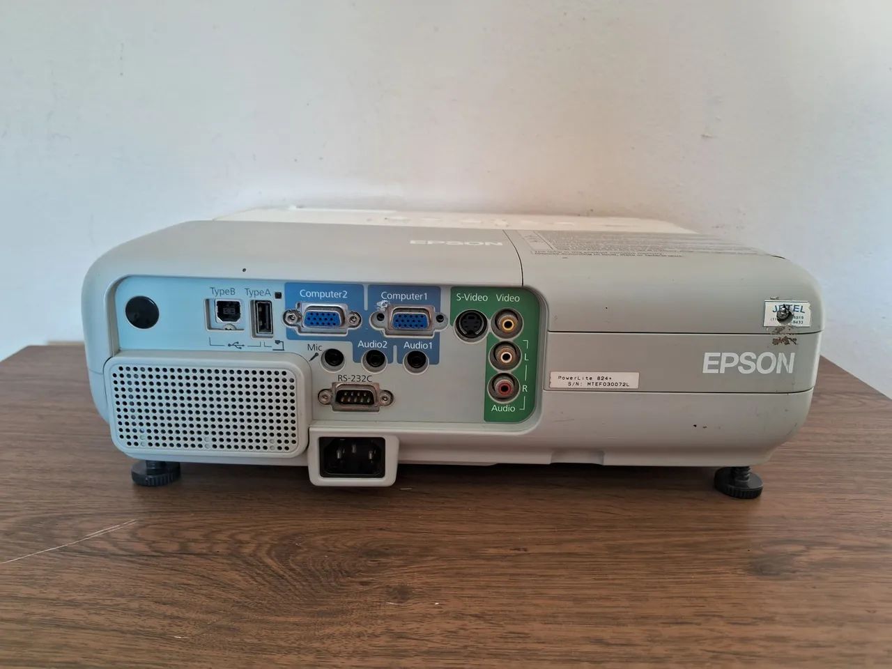 Projetor  Epson  824+ - Foto 3