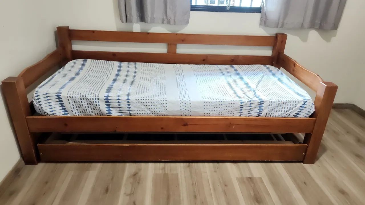 Bicama de Madeira Maciça com Cama Auxiliar - Muito Resistente