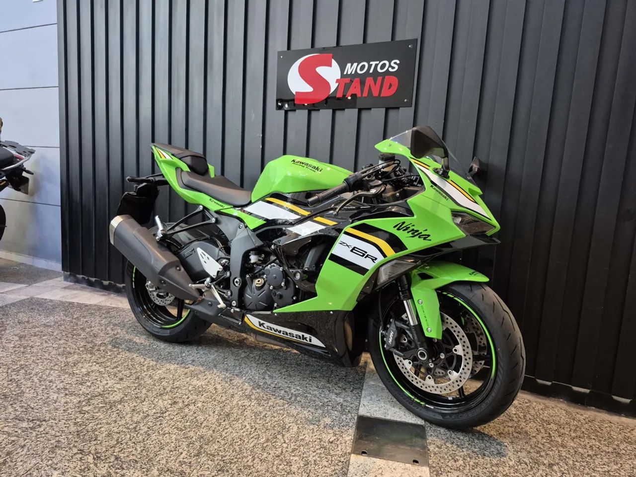 Kawasaki Ninja 660 cc  - Foto 2