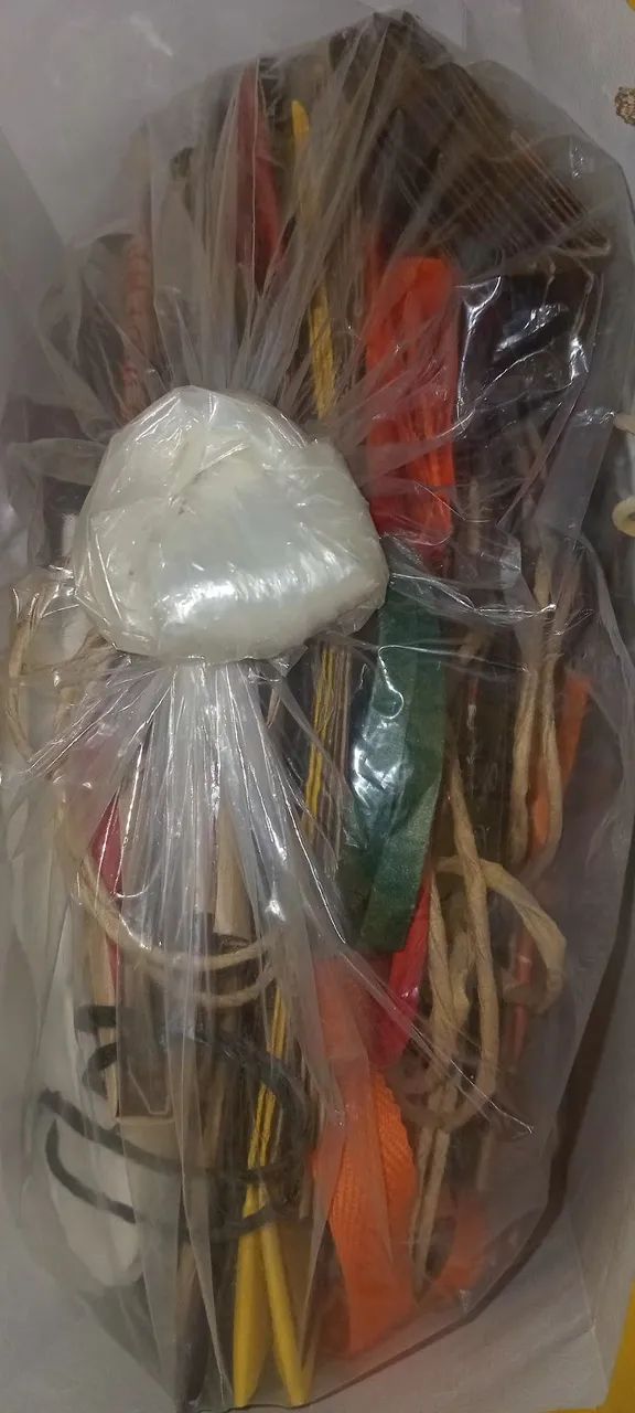 Sacolas de marcas variadas - Foto 4