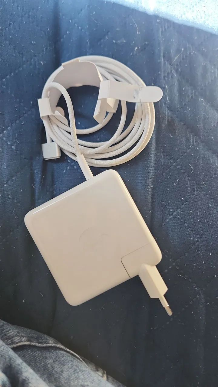 Carregador Macbook Pro 14 70w