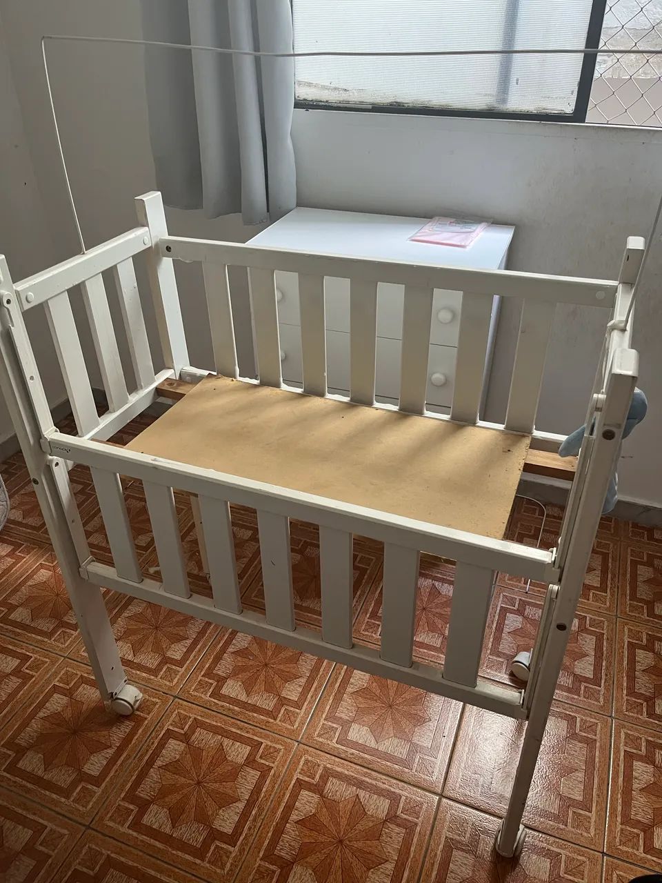 DOAÇÃO - Mini berço móvel  - Foto 2