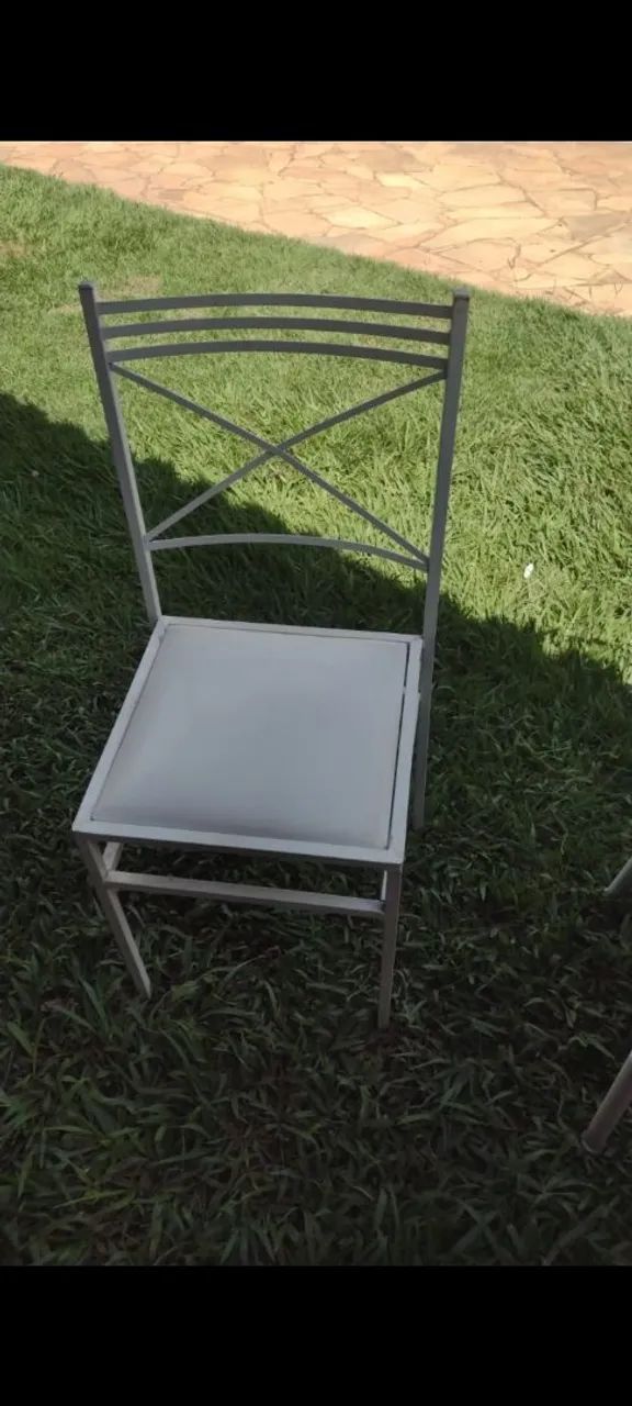 Cadeiras branca com acento Branco tubular