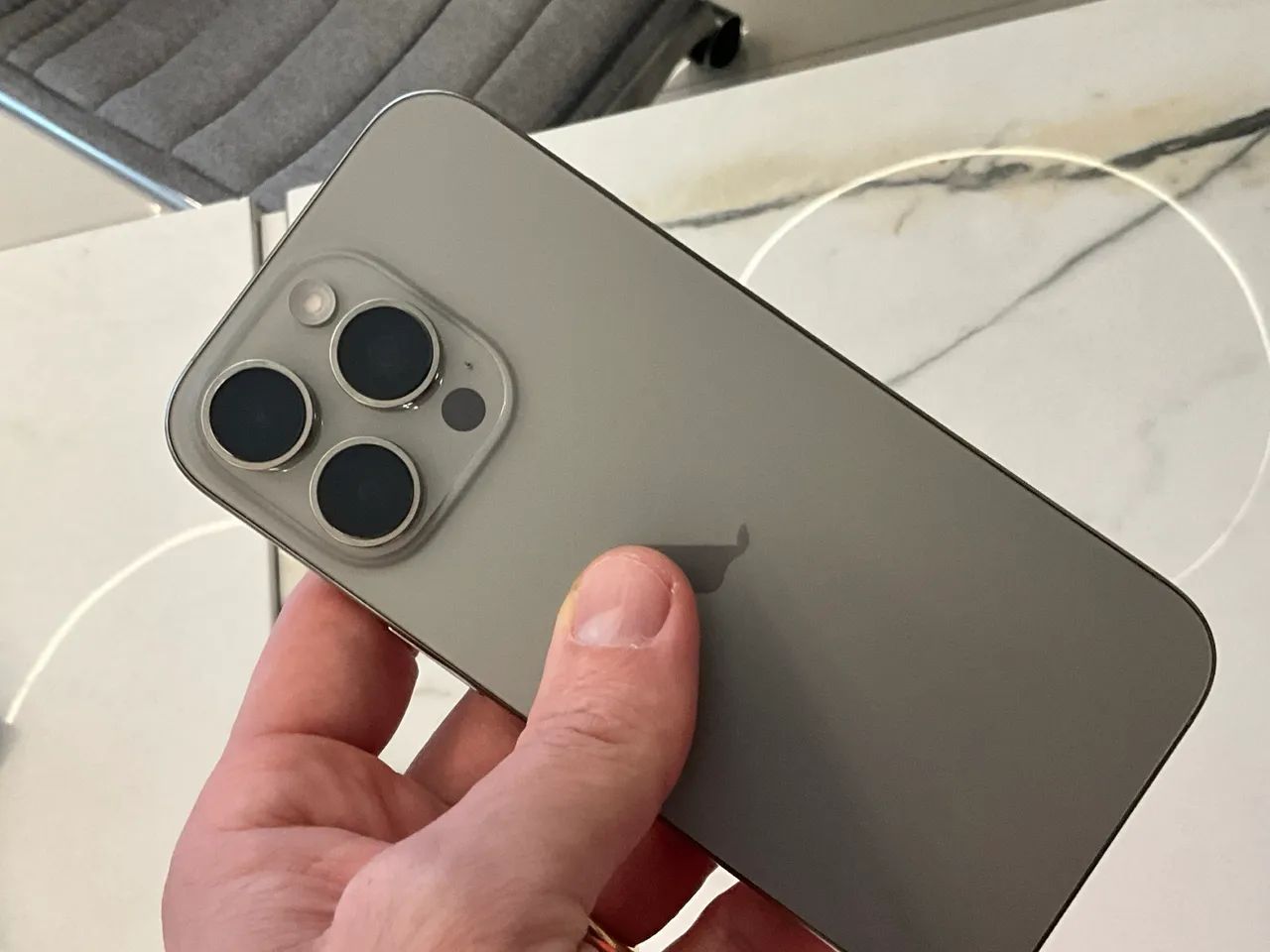iPhone 16 Pro 512gb - bateria 91%  - Foto 3