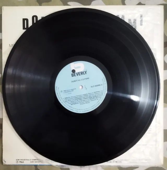 Vinil LP Dorival Caymmi - Coletânea Samba / MPB - Foto 4