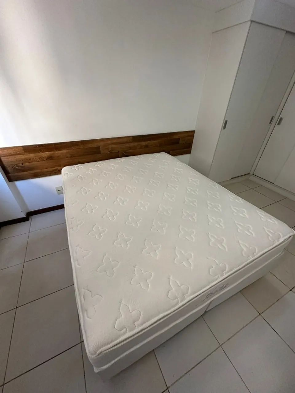 Cama box - Queen size