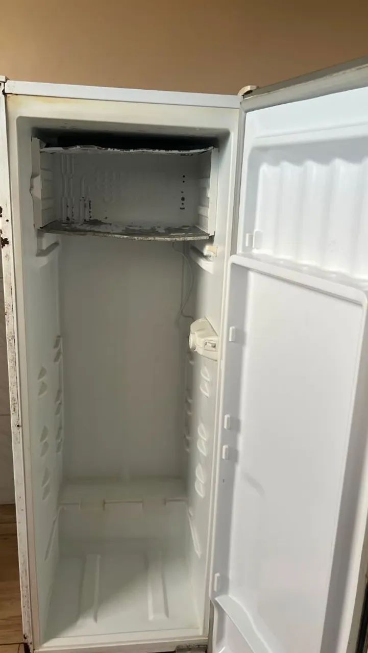 Geladeira R$ 200 - Foto 3