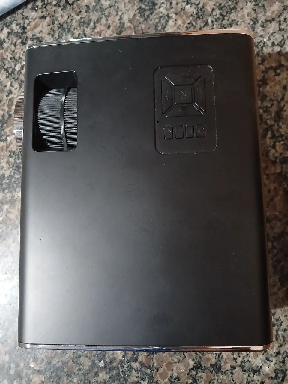 Projetor Volto 1080p - c/wifi e Bluetooth  - Foto 2