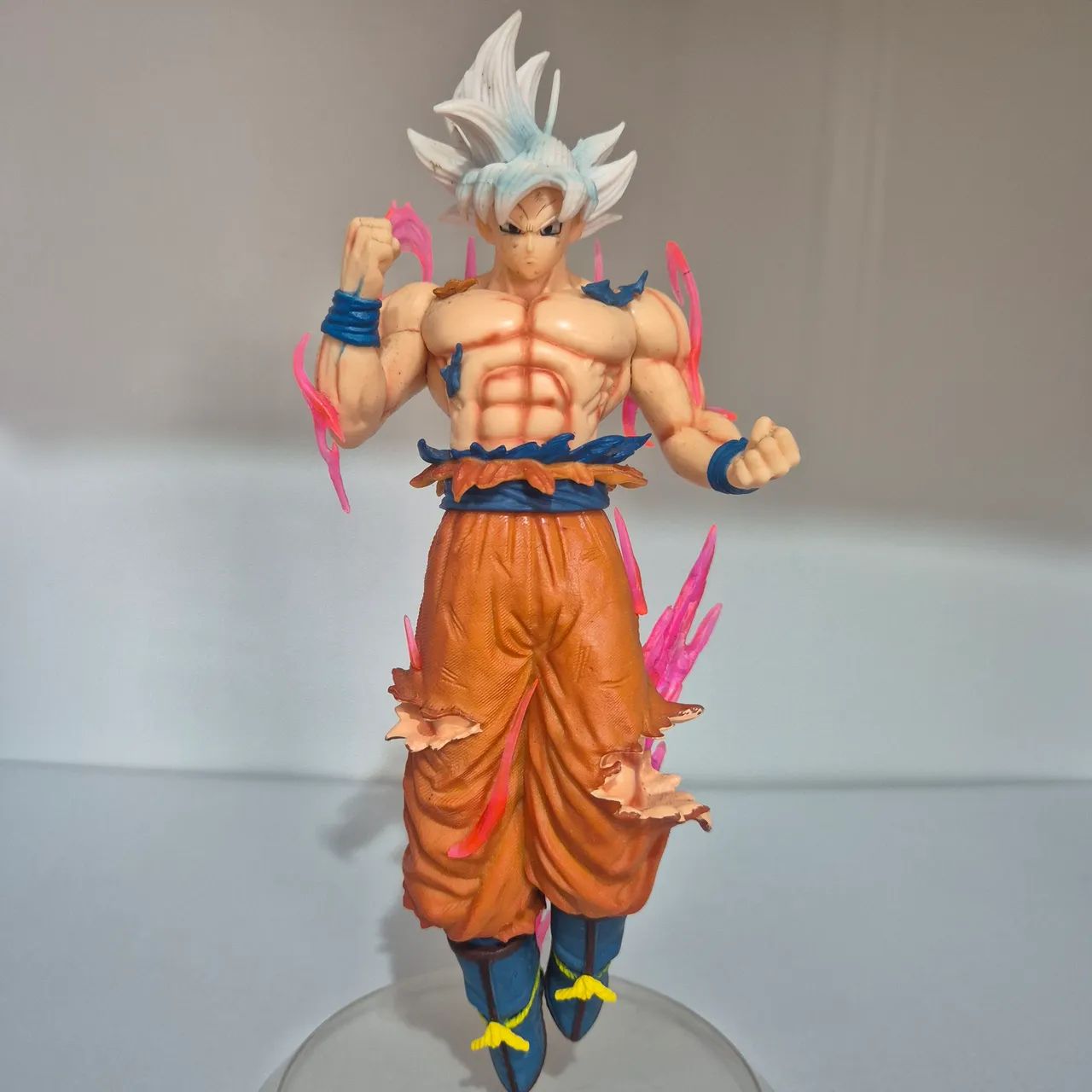 Figure do Goku Instinto Superior