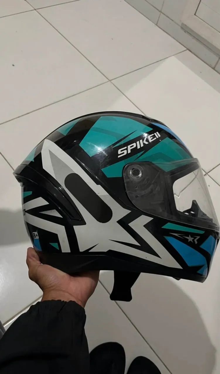 Capacete