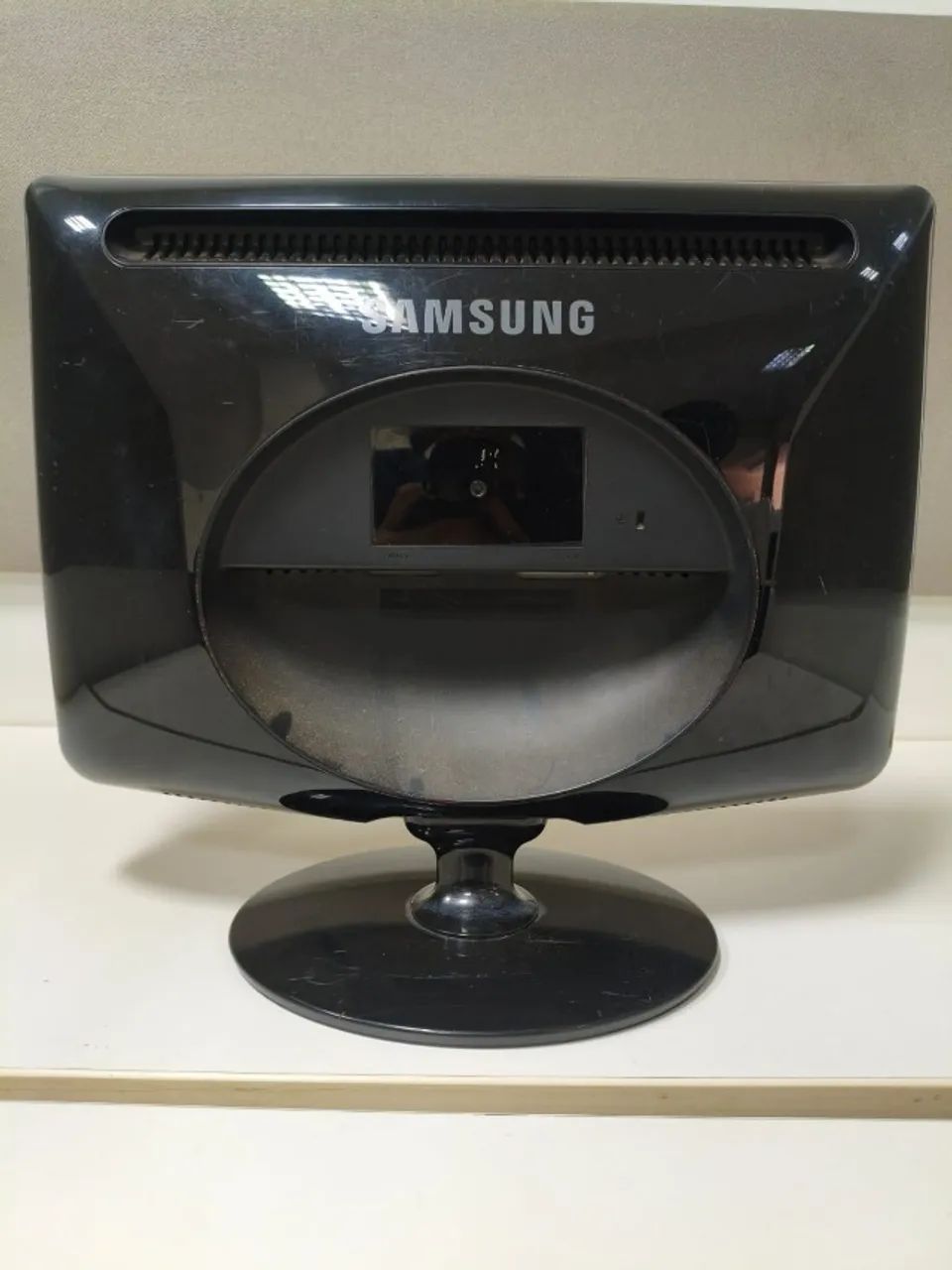 Monitor Samsung SyncMaster 732NW 17 Widescreen VGA - Foto 3