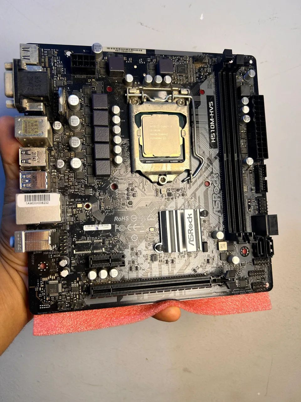 Kit processador i3 10100 + placa mãe ASROCK H510