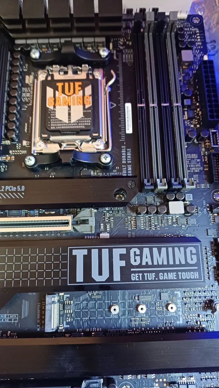 Placa-Mãe ASUS TUF Gaming X670E-PLUS - Performance Extrema para AMD AM5 - Foto 3