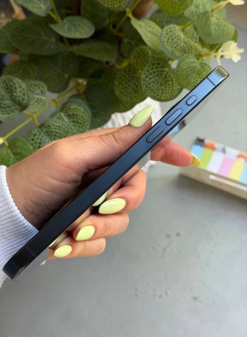 iPhone 15 Pro Max Face ID fora  - Foto 3