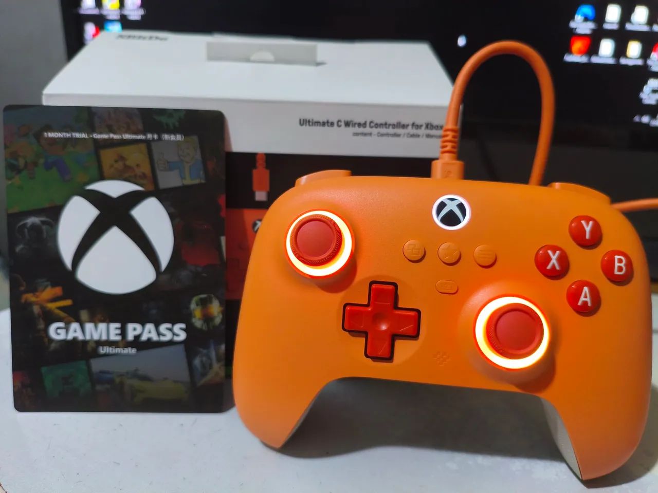 Controle 8BitDo Ultimate C Wired para Xbox e Pc<br><br>