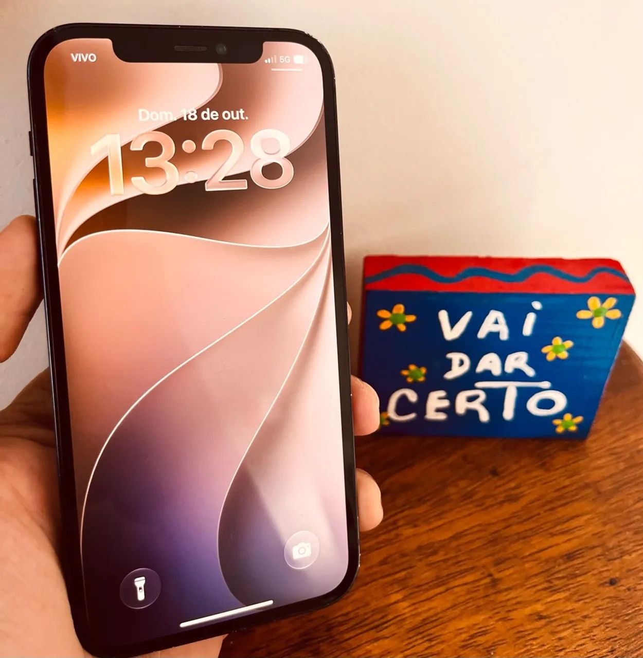 iPhone 12 Preto  - Foto 2