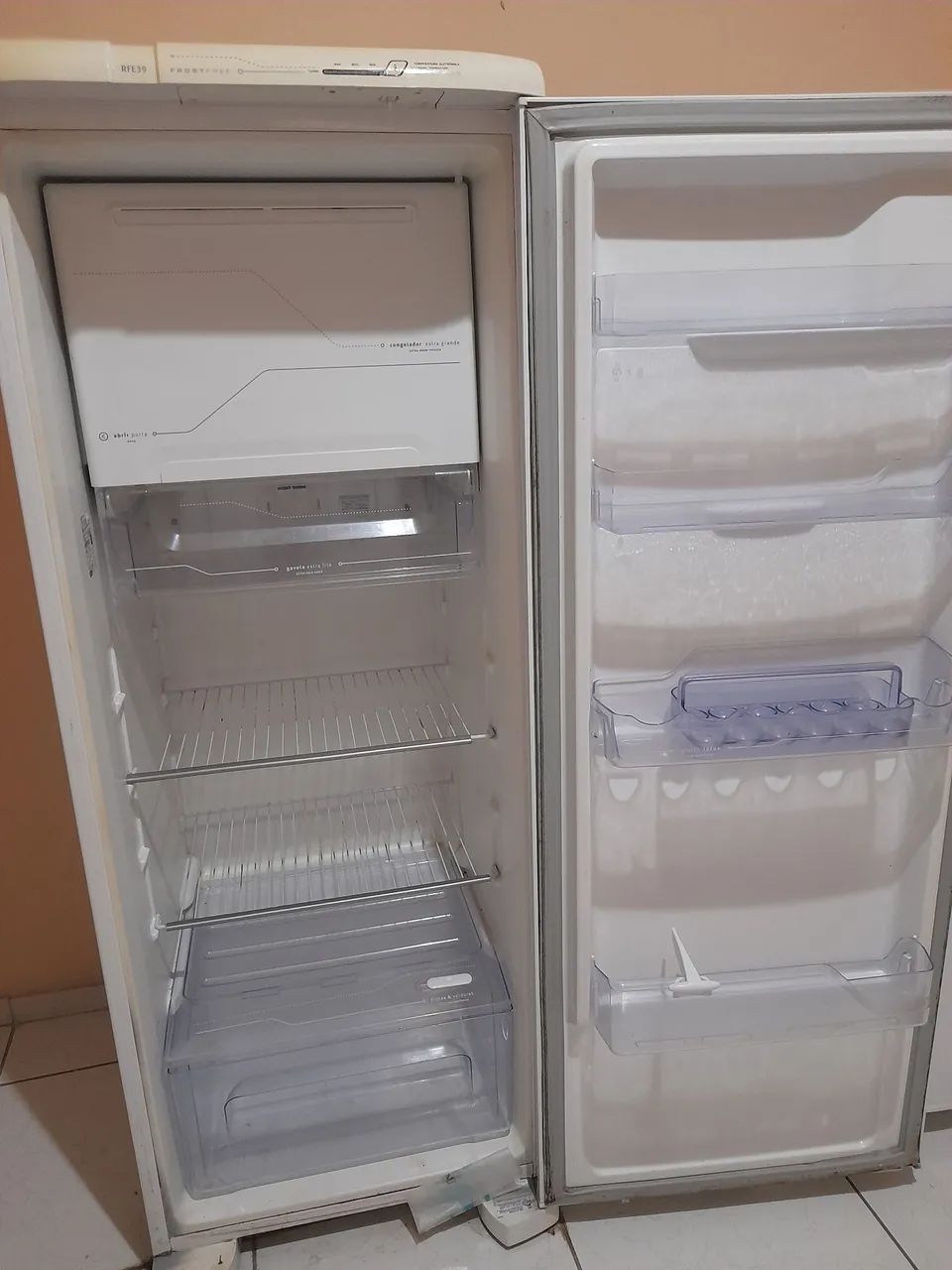 Geladeira Electrolux  - Foto 2