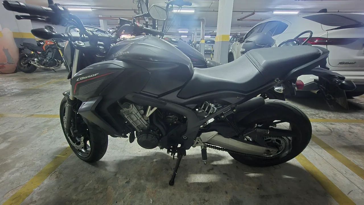 CB650F impecável  - Foto 2
