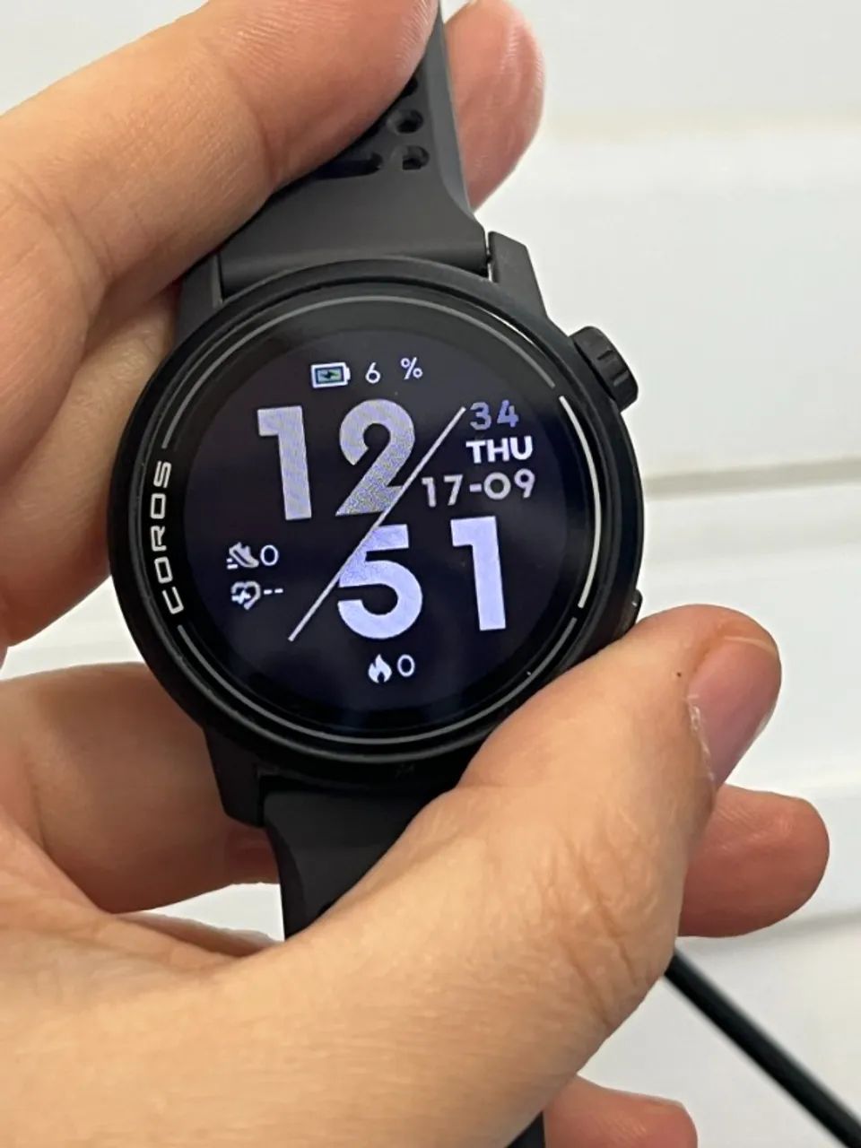 Relógio GPS Coros Pace 3 preto, pulseira de silicone