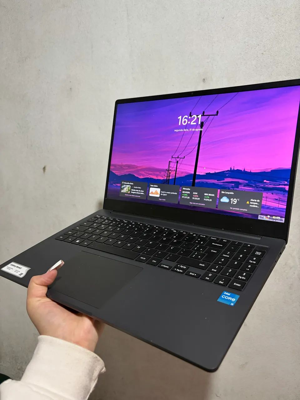 Notebook Samsung Book2  - Foto 2