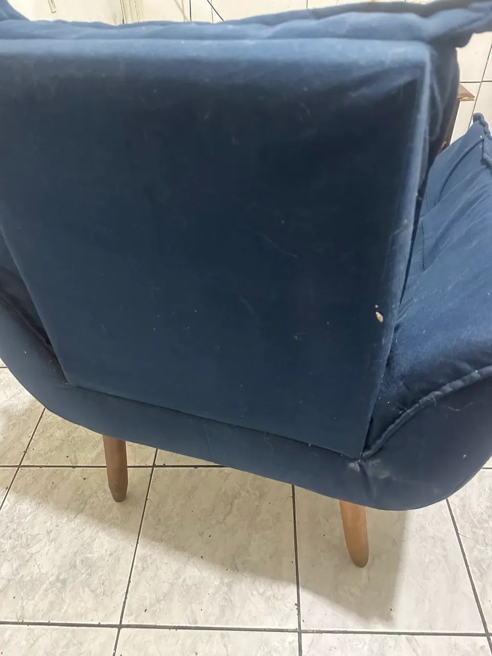 Duas Poltronas Decorativas Opala - Azul | Excelente Estado - Foto 2