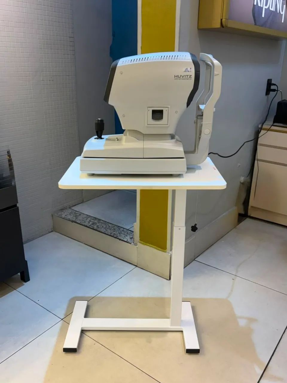Auto Refrator e Ceratometro. HUVITZ HRK-1 - Foto 5